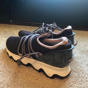 sorel kinetic lace sneaker purple sage